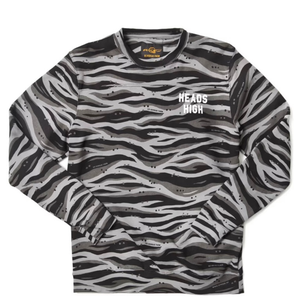 US VERSUS THEM | grey/blk crewneck sweatshirt